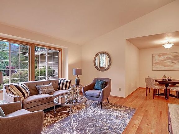 2nd image of 21107 SE 138th Pl