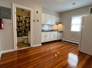 80 Darlingdale Ave #2, Pawtucket, RI 02861