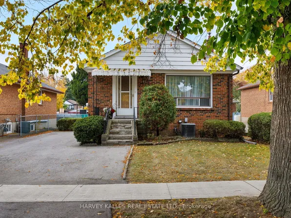 46 Brawley Ave, Toronto, ON M8Z 4Z4