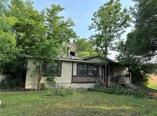 908 Wilbanks Dr, Waco, TX 76705