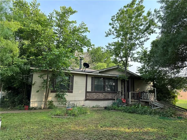 908 Wilbanks Dr, Waco, TX 76705