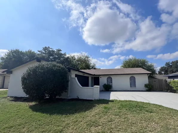 6134 Patrick Henry, San Antonio, TX 78233