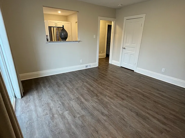105 Cedar St S #3 — Photo 15