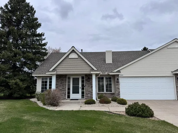 13142 Rose St NW, Coon Rapids, MN 55448