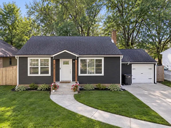 511 Clayton Ave NW, Grand Rapids, MI 49534