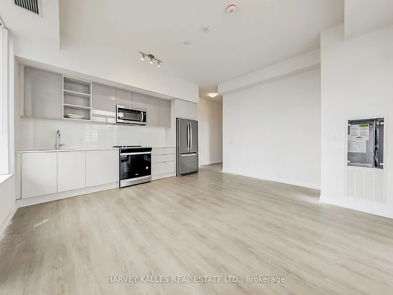 50 Dunfield Ave #Penthouse 17 — Photo 6