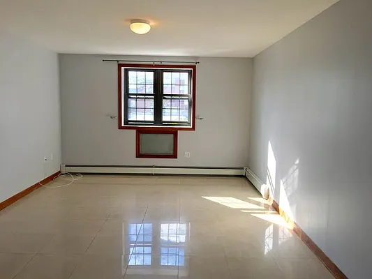 Rented by Axxess Realty Group | media 21