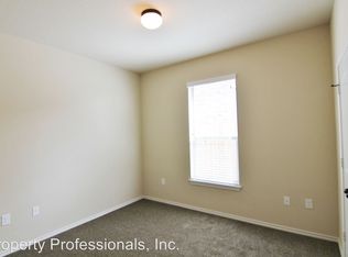 656 Creekside Cir, New Braunfels, TX 78130