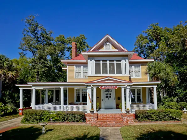 1705 Bay St, Beaufort, SC 29902