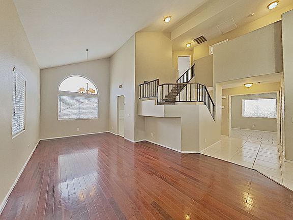 5th image of 2484 Cavern Cove Way