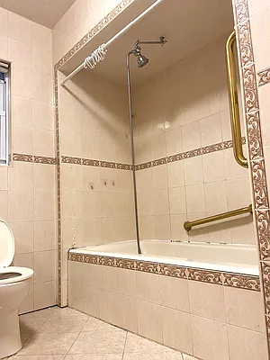 Rented by Virtual Real Estate | media 17