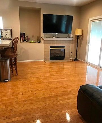 Family room w/ fireplace
