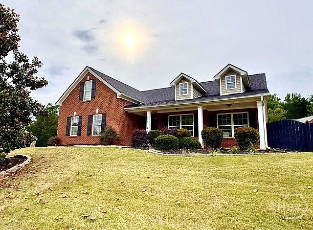1st image of 302 Hampton Park Drive