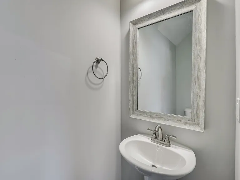 410 Matthew Ln #20 — Photo 28