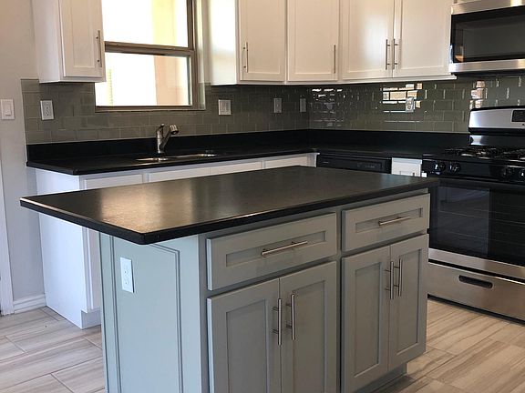 5th image of 5613 Secondwood Pl Unit A