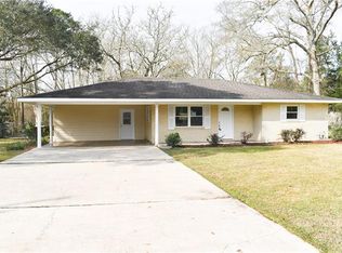 189 Cedar Ln, Ponchatoula, LA 70454