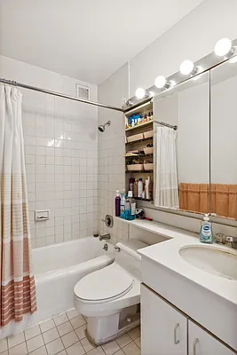 Rented by Corcoran | media 3