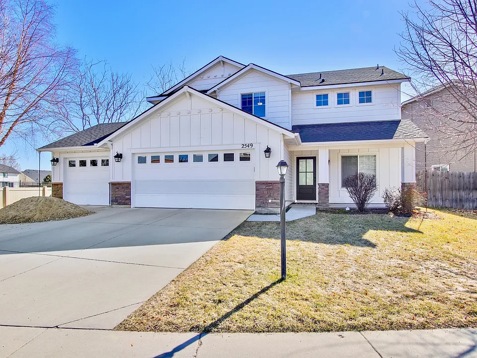 2549 W Tango Creek Dr