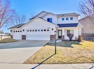 2549 W Tango Creek Dr, Meridian, ID 83646