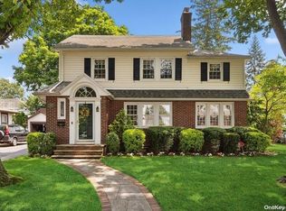 197 Kilburn Rd, Garden City, NY 11530