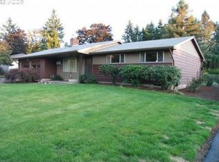 14622 S Henrici Rd, Oregon City, OR 97045