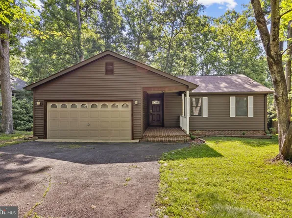 623 Yorktown Blvd, Locust Grove, VA 22508