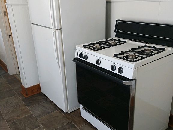 5th image of 29 Kingman Ave E