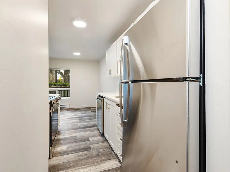 Lakeview Place — Photo 13