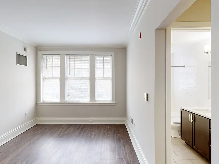 Dining/Living room