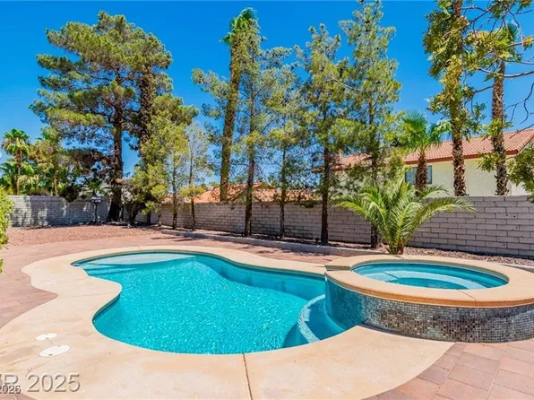 3360 Paso Andres St, Las Vegas, NV 89146