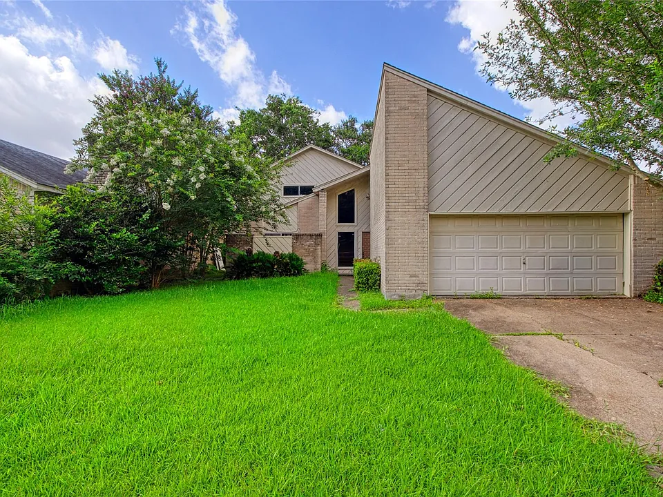 13119 Hollowcreek Park Dr