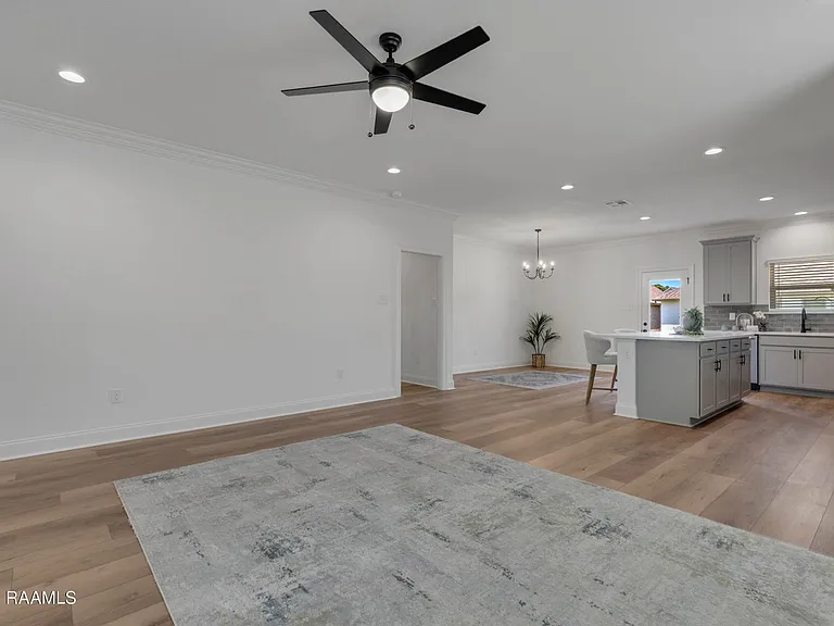 116 Star Ln — Photo 14