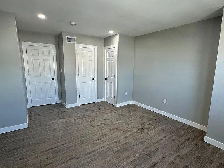 7216 Clinton Rd — Photo 9