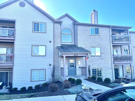 2nd image of 8171 Autumn Woods Ln APT 309