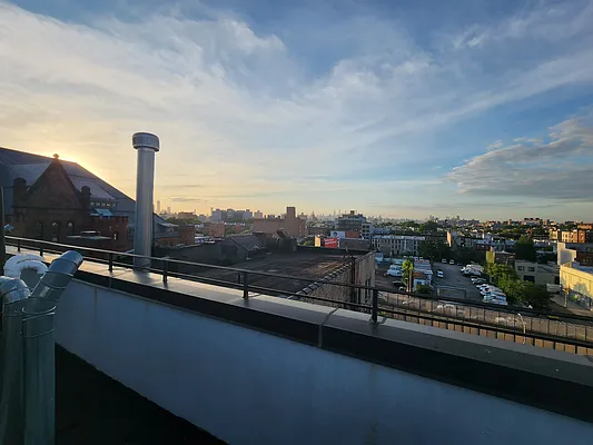 Rented by RELEASE NY | media 22