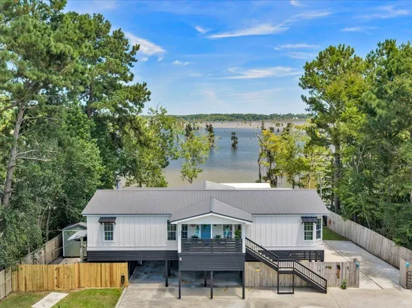 121 W Entrekin Rd, Cobb, GA 31735
