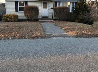 43 Adams St, Lawrence, MA 01843