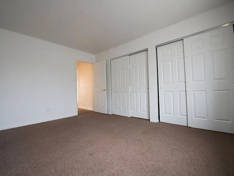 21837 Jeffrey Ave — Photo 6