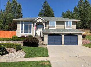 10404 N Woodridge Dr, Spokane, WA 99208