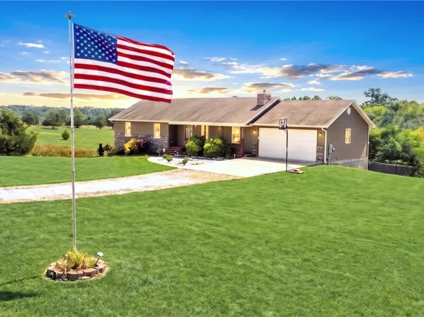 12373 Georgia Hills Dr, Gravette, AR 72736