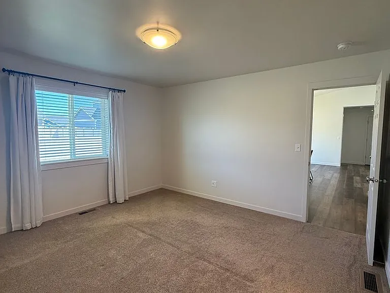 2057 Mahogany Ave — Photo 13