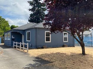 1451-1453 Hiatt St, Lebanon, OR 97355