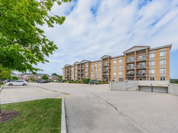 2 Colonial Dr #311, Guelph, ON N1L 0K8
