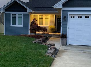 1809 Whiskey Rd, Warrenton, OR 97146