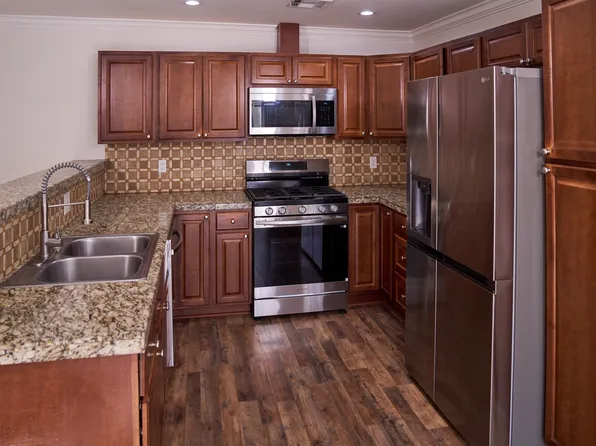 46705 Washington St, La Quinta, CA 92253