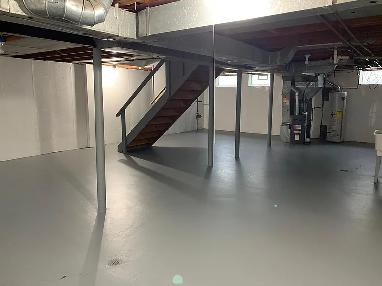 23100 Church St — Photo 16