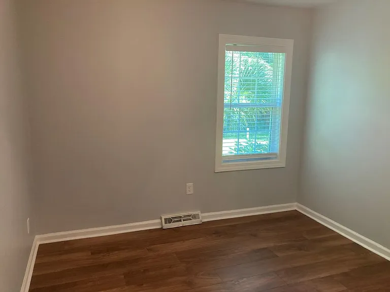 1133 Island View Dr — Photo 25