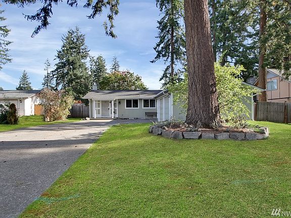 2nd image of 16601 17th Ave E