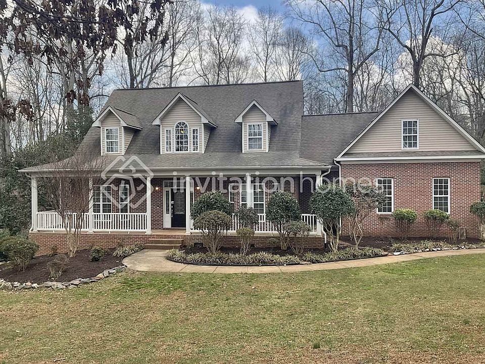 1st image of 119 Big Oak Ln