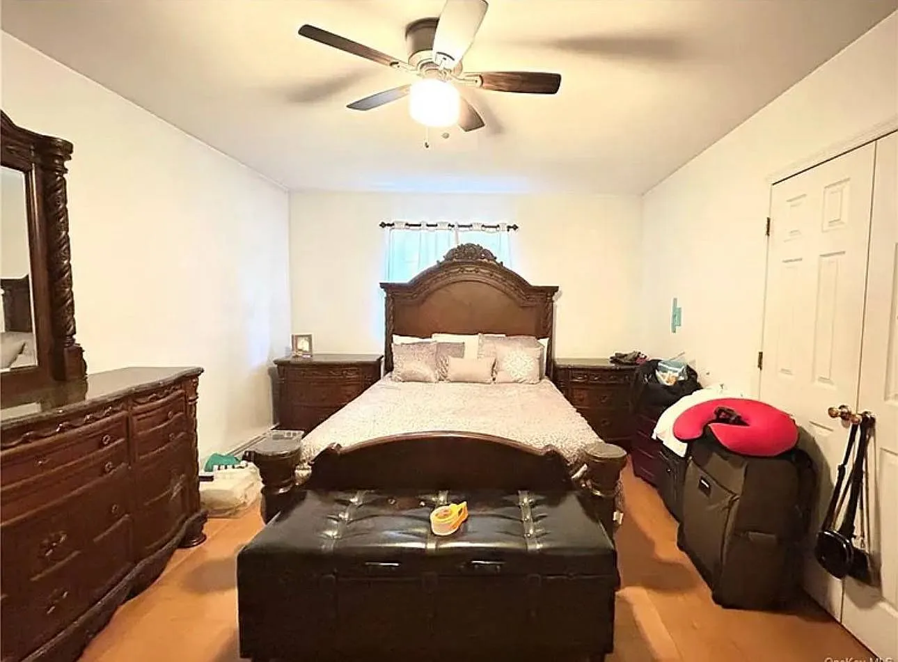 2 bed, 1.0 bath, $2,600 — Photo 3